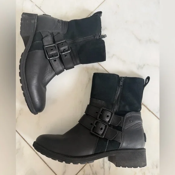 UGG Australia Wilde Combat Moto Black Leather MidTop Buckle Zip Boot Women’s 9.5 - Picture 7 of 10